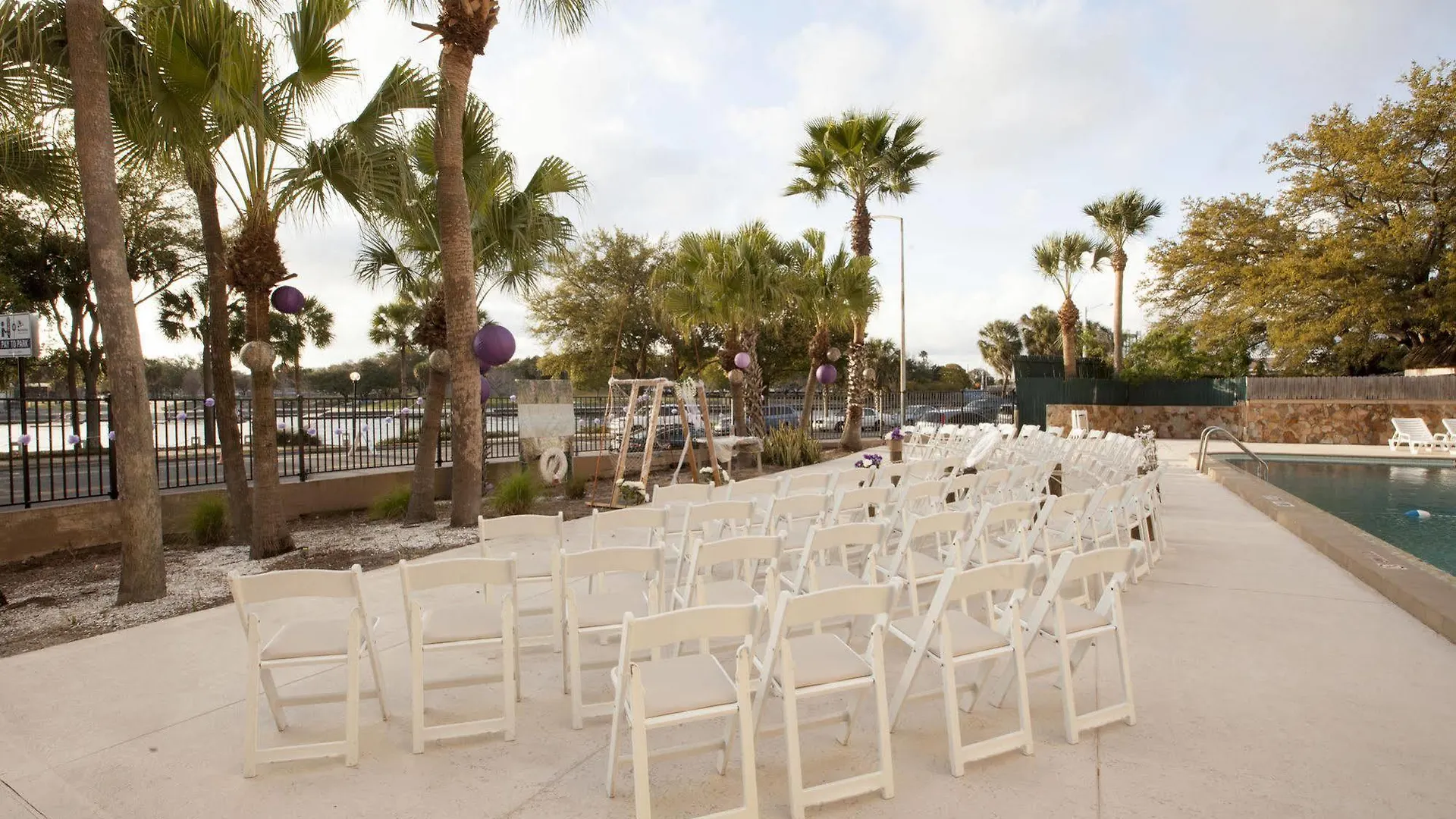 The Barrymore Hotel Tampa Riverwalk