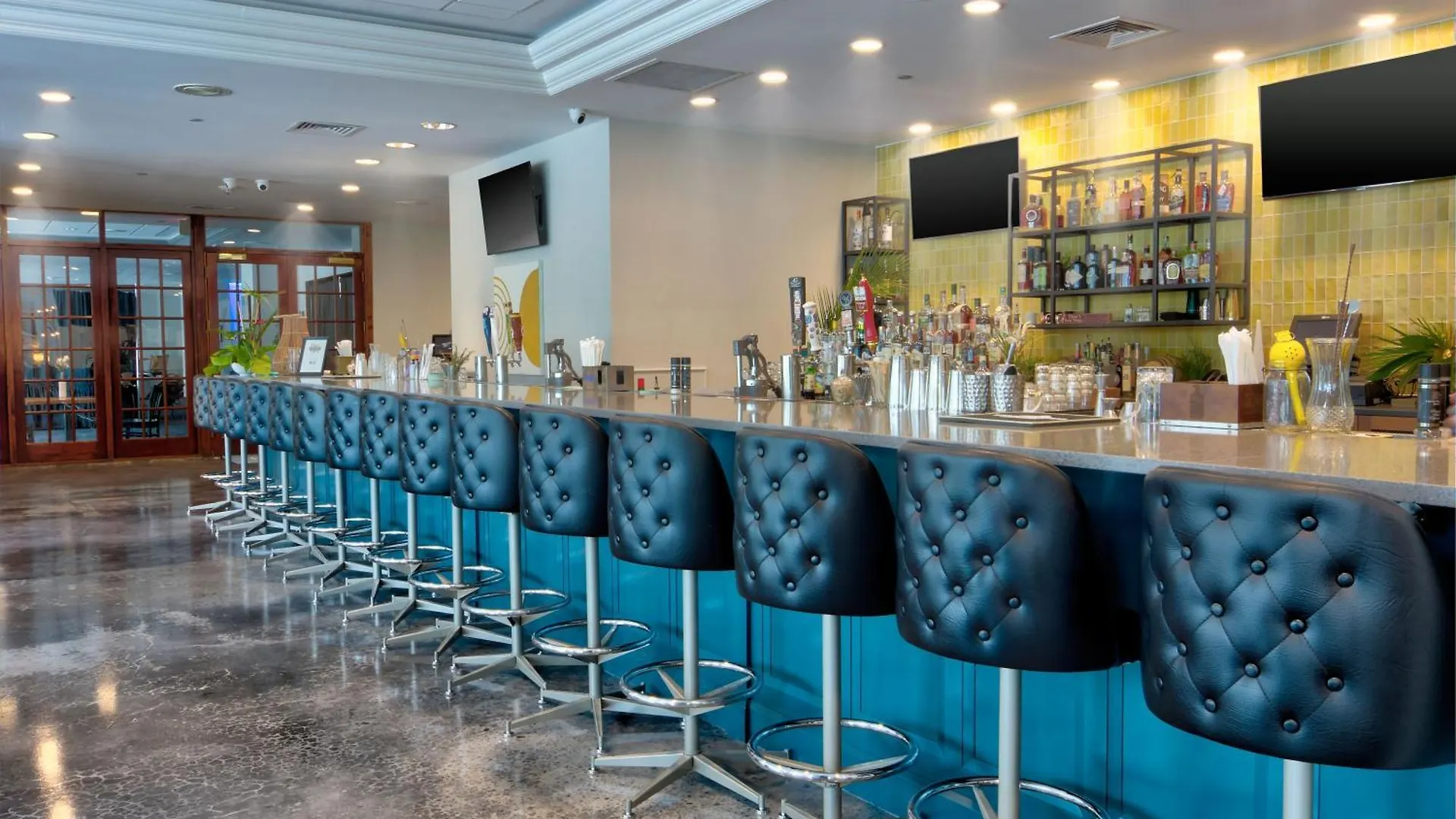 The Barrymore Hotel Tampa Riverwalk